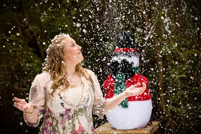 Evaporative falling snow from SnoWonder