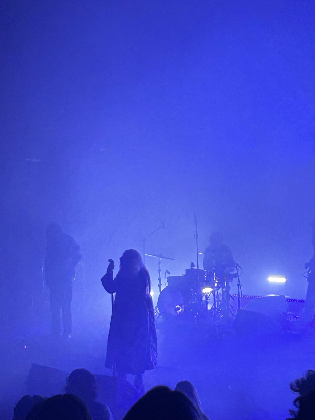 If You Pay for a Sky Ferreira Show, You Get a Sky Ferreira Show